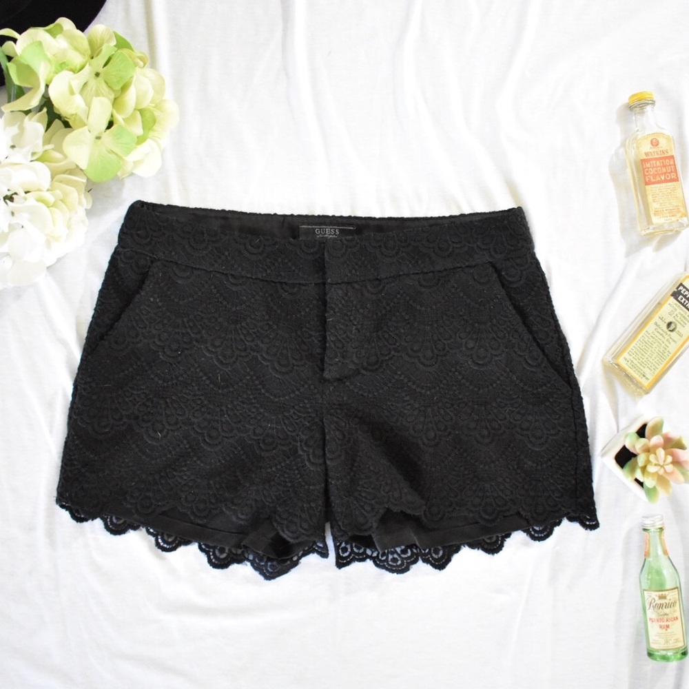 🔻GUESS🔻 Women’s Lace Crochet Shorts